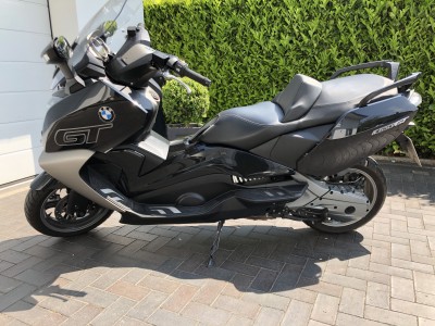bmw2.JPG
